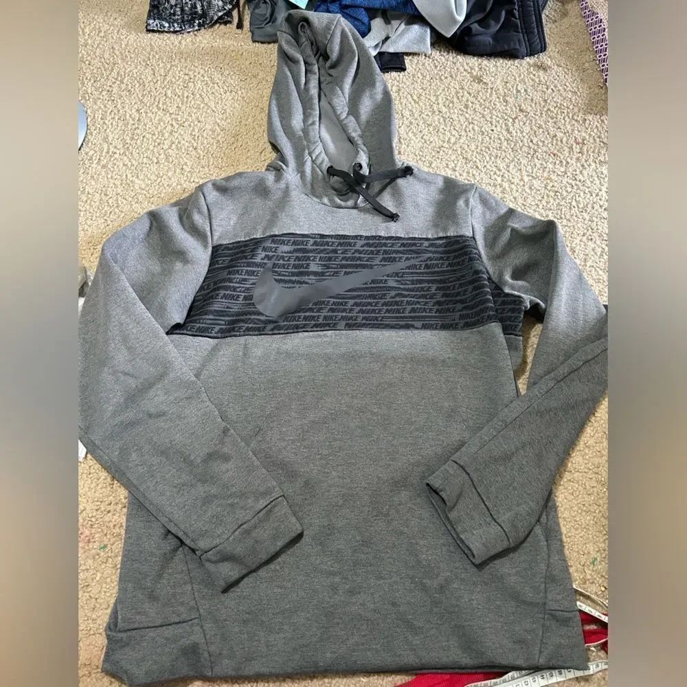 Nike Dri-Fit Hoodie Sweatshirt